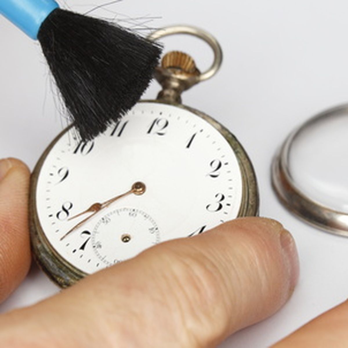 How to clean a Rolex