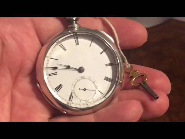 **KEY WOUND** Vintage Waltham Pocket Watch in Like-New Condition