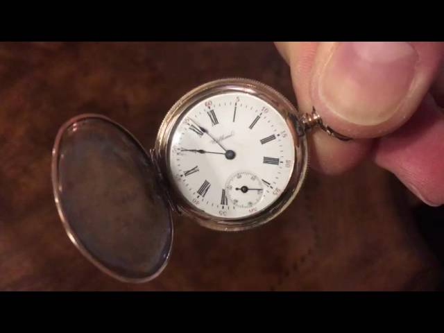 Vintage Waltham Pocket Watch Hunter Case 100 years old!